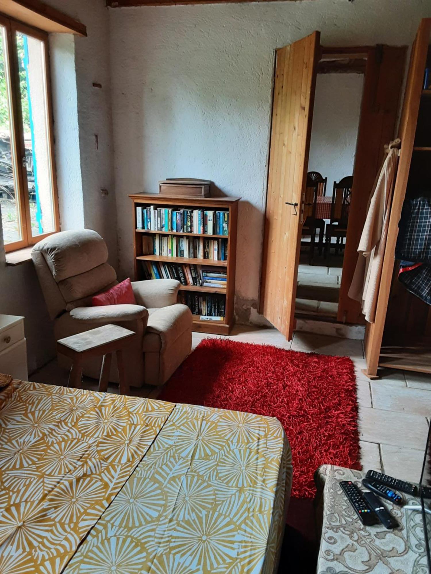 La Graule Hotell Saint-Colomb-de-Lauzun Exteriör bild